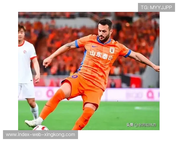 山东泰山连续快攻压得对方必须后撤 山东泰山连续快攻压得对方必须后撤